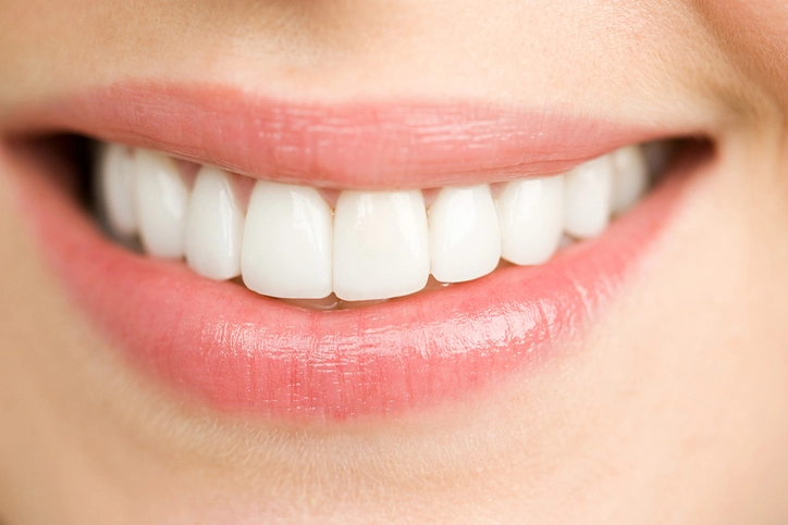 whitening teeth